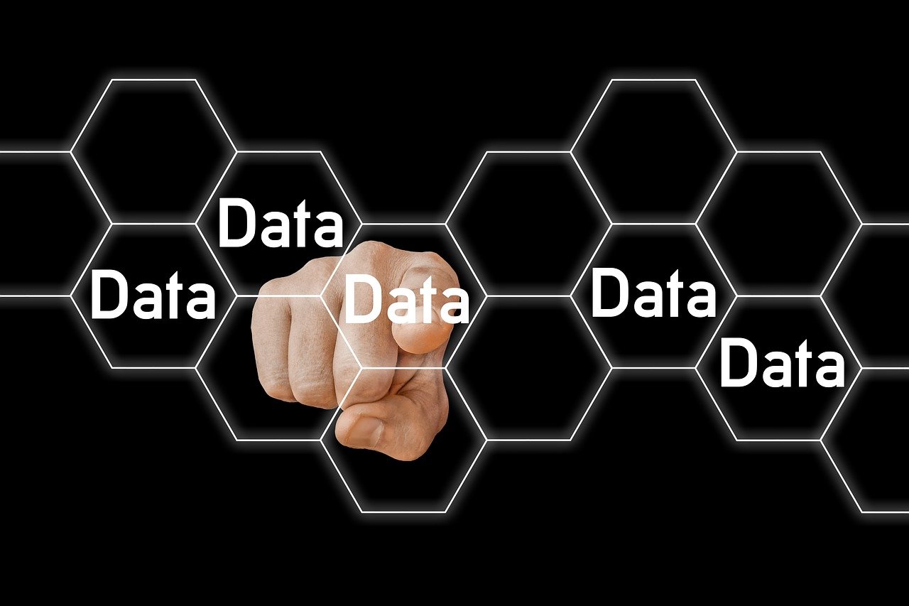 Chainlink oracles – bringing real world data onchain