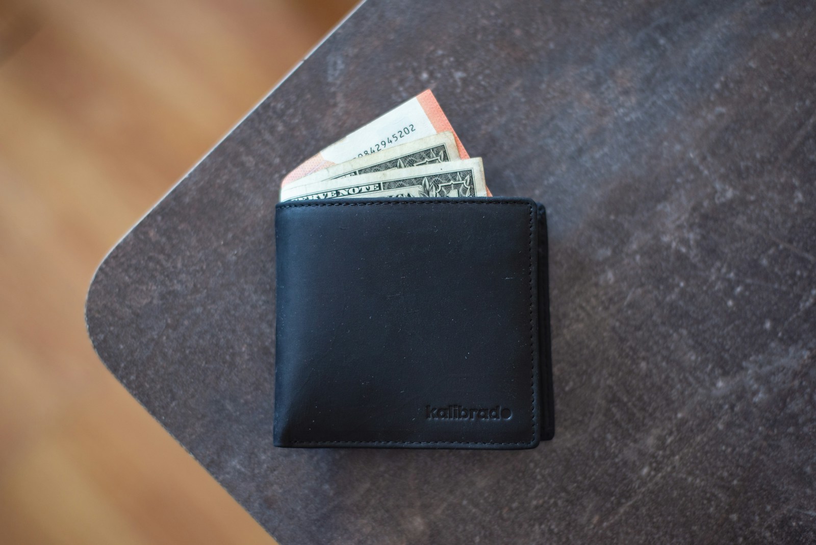 Phishing attacks – how scammers steal wallet access