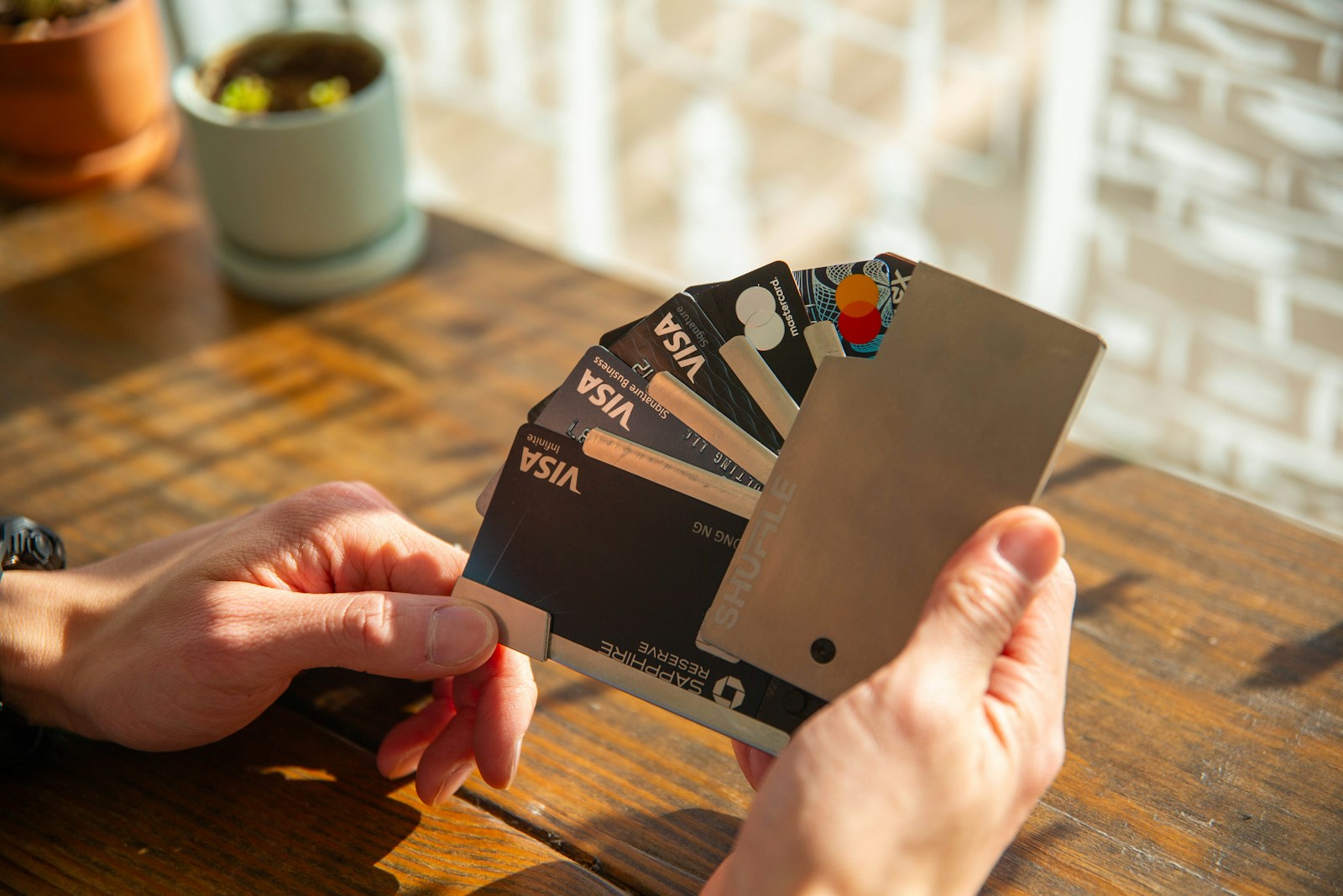 The rise of crypto cards: numbers tell the story