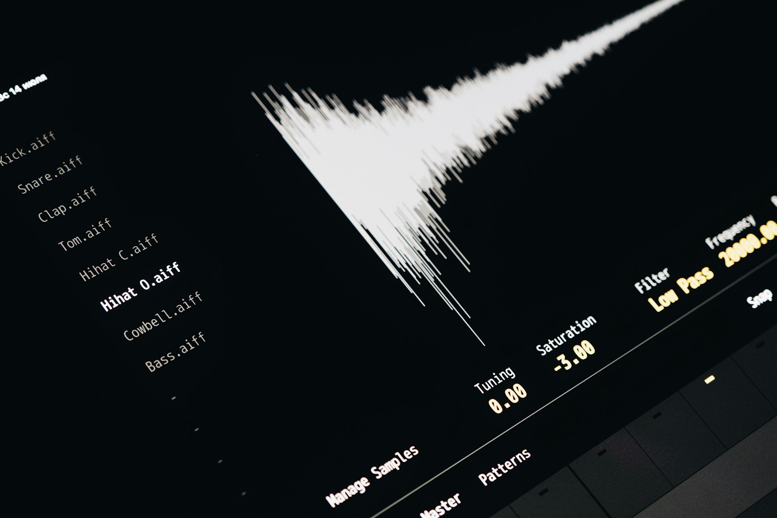 Volume analysis – separating real moves from noise